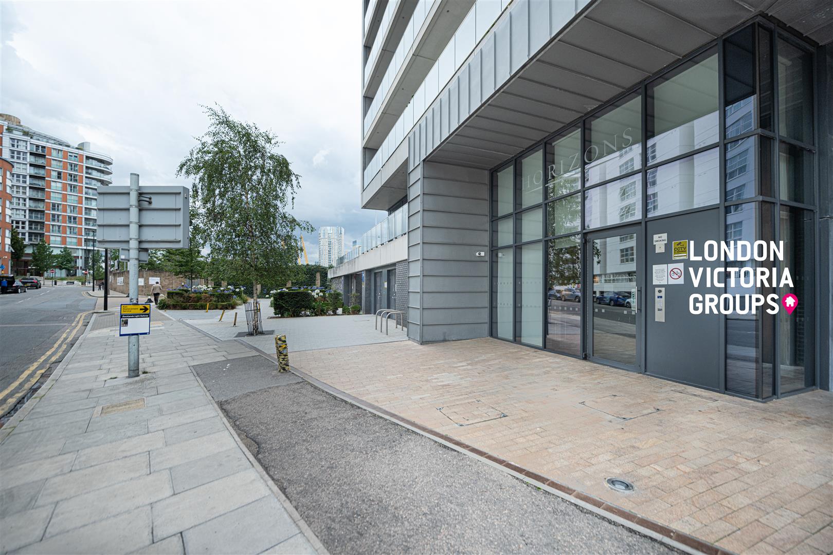 Horizons Tower, 1 Yabsley Street, London